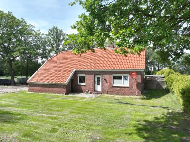 Modernisiertes Landhaus in schöner ländlicher Lage!