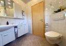 und Toilette