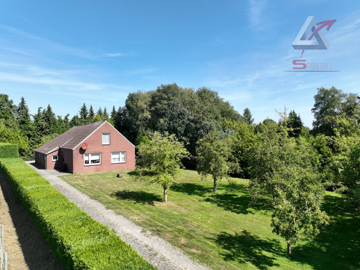 Landhaus in Alleinlage