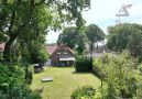 schön angelegter Garten