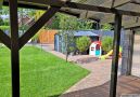 Blick auf den schicken Garten
