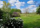 Garten mit freiem Blick in die Natur
