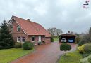 Auffahrt mit Carport