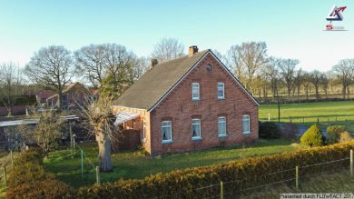 Landhaus mit Weidefläche in schöner ländlicher Lage!