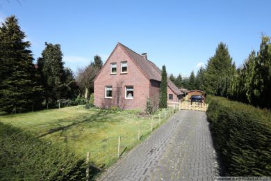 Charmantes Landhaus mit idyllischem Garten!